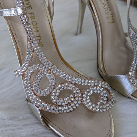 E Live From The Red Carpet Heels - Picture 8 of 14